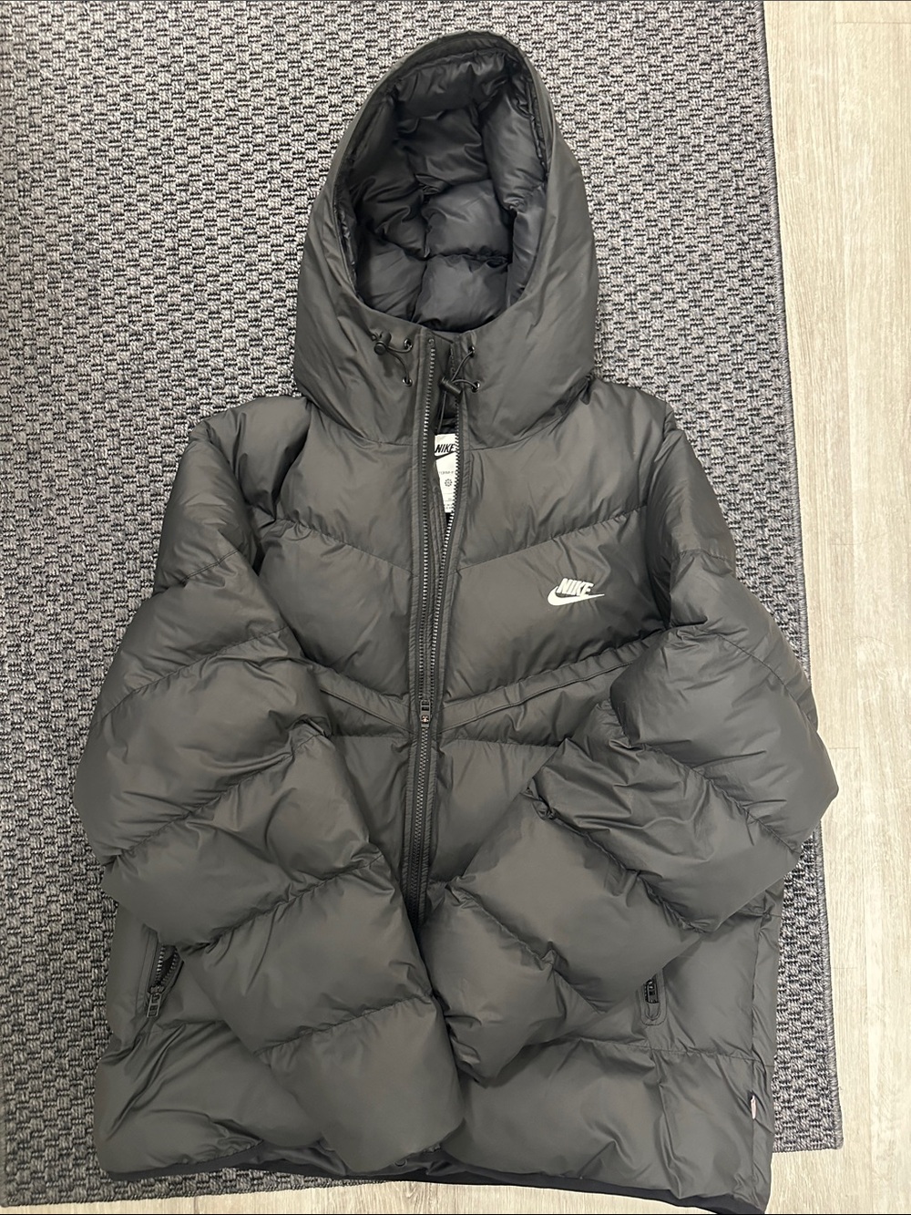 NEW Nike  Men’s  Black Quilted Puffer Jacket with Hood- Size XL